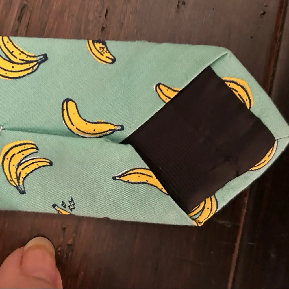 Old Navy aqua banana necktie
